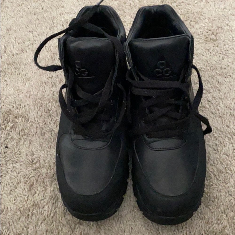 Nike boot